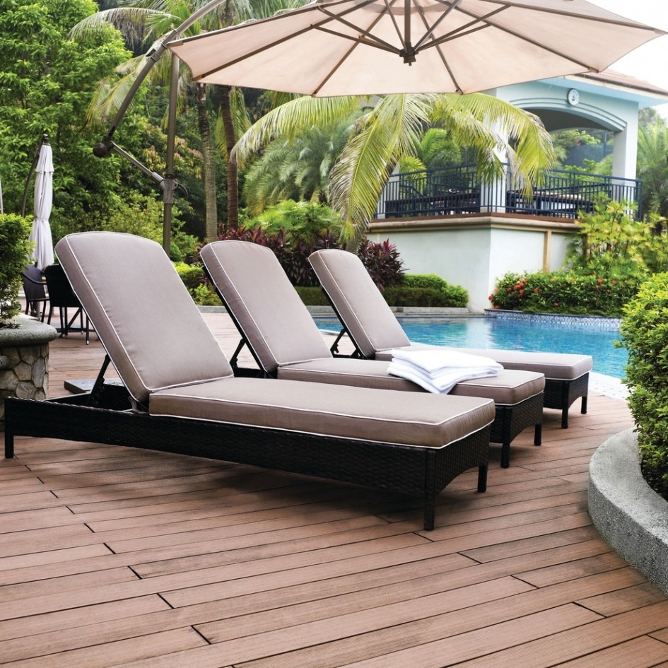 Các mẫu ghế nằm hồ bơi phổ biến