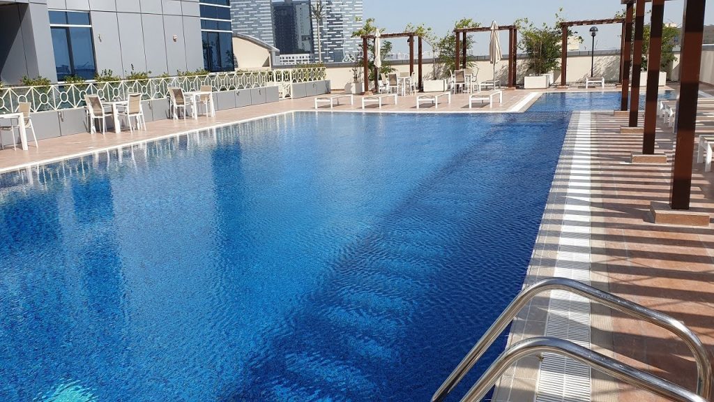 Chi Phí Làm Hồ Bơi Kinh Doanh gồm những gì