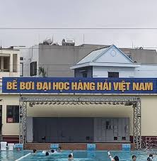 Tông quan bể bơi đại học hàng hải